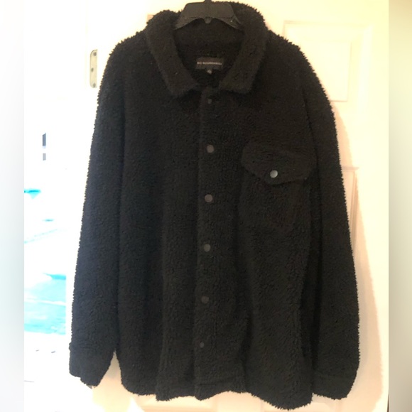 No boundaries fleece Shacket with side pockets front snap closure - Picture 1 of 2